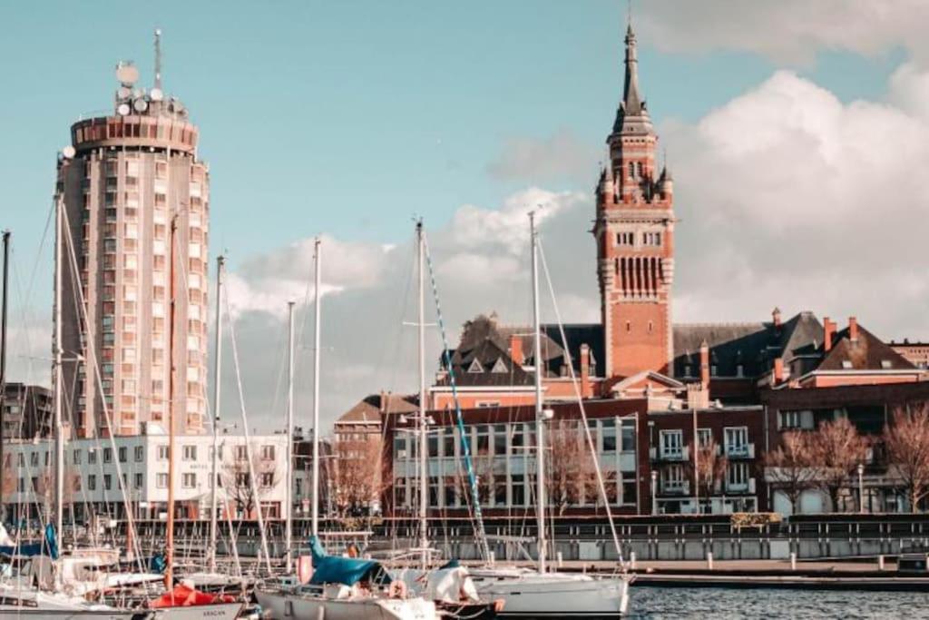 Maison De Ville Restylee Avec Jardin, Proche Gare Dunkirk Bagian luar foto