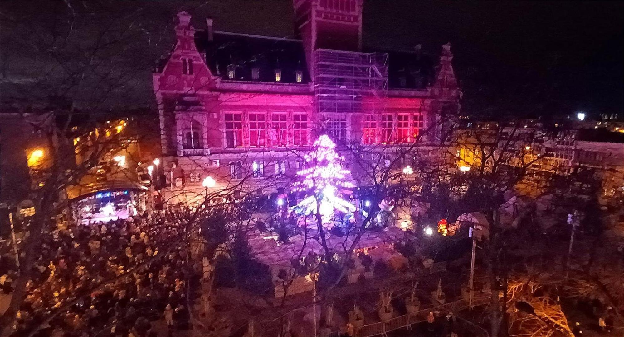 Maison De Ville Restylee Avec Jardin, Proche Gare Dunkirk Bagian luar foto